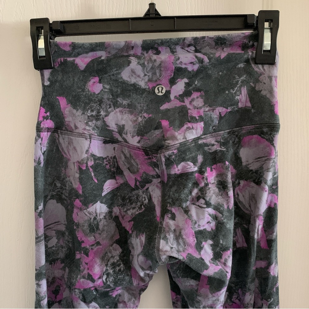 Women’s 4 Lululemon Align Pant II 25" Floral Illusion Ice Grey‎ Multi Nulu